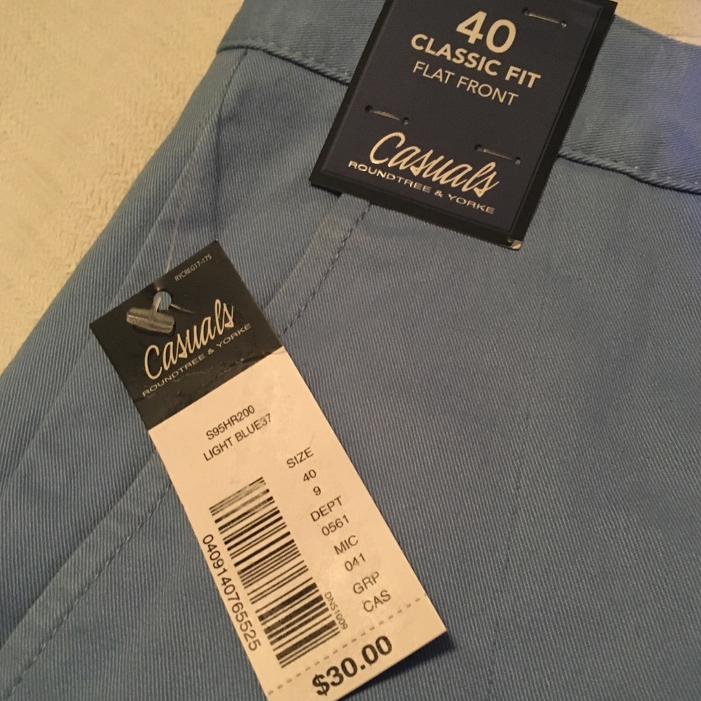 NWT Roundtree & Yorke Classic Fit Shorts Size 40